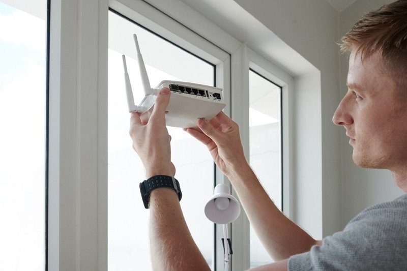 Где установить роутер, чтобы интернет был быстрым: советы и схема для квартиры