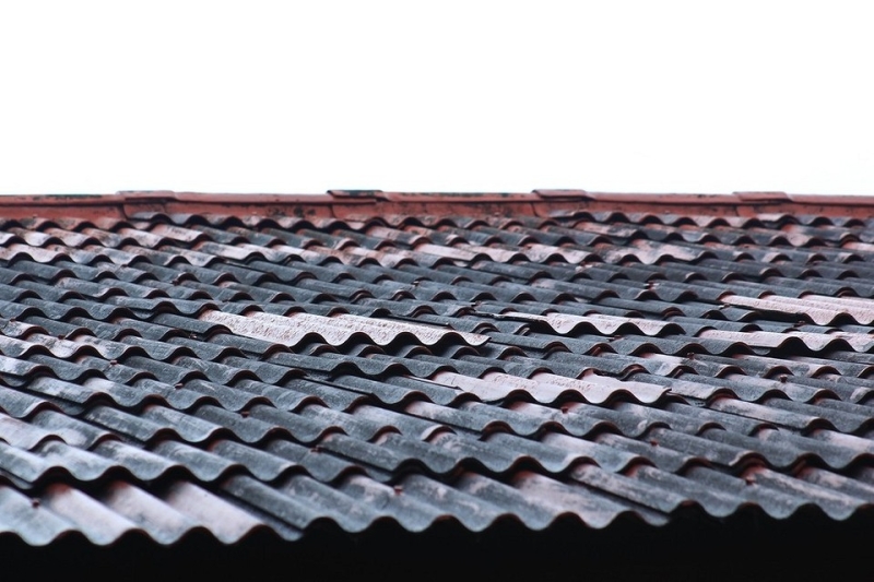 Как крыть крышу шифером: пошаговая инструкция