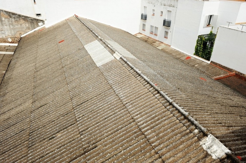 Как крыть крышу шифером: пошаговая инструкция