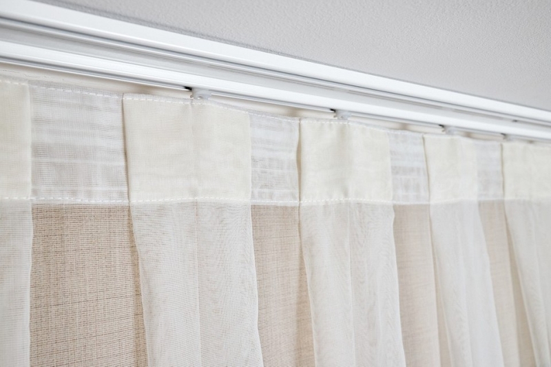 Карнизы для штор-2025: 7 трендов и советы по выбору (65 фото)