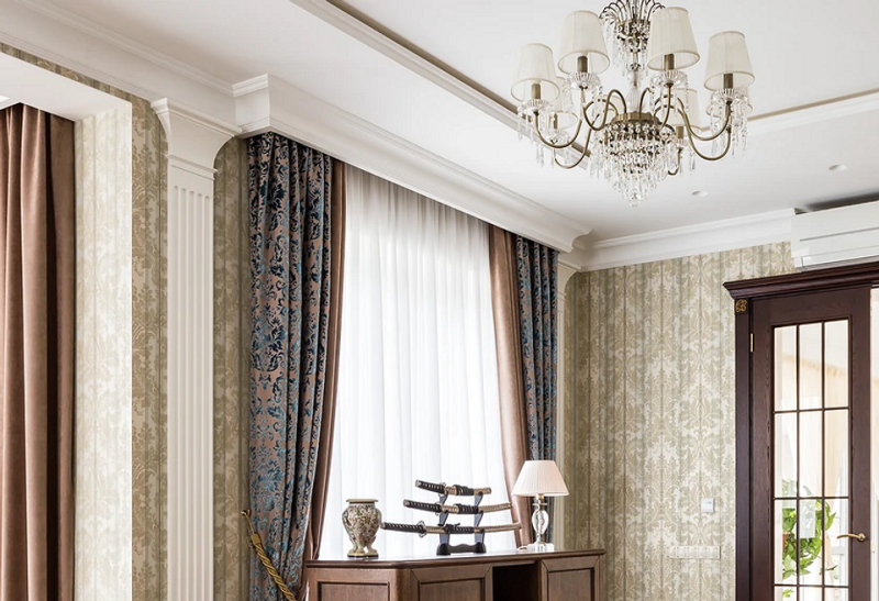 Карнизы для штор-2025: 7 трендов и советы по выбору (65 фото)