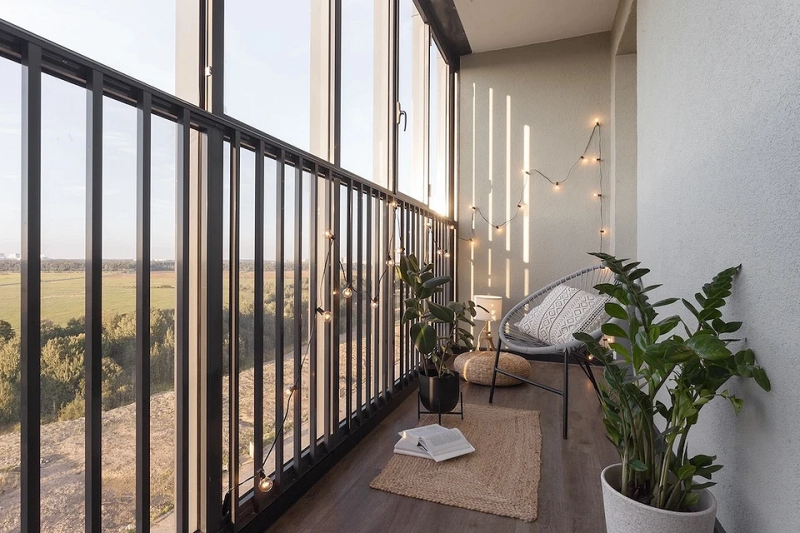 Кварцвиниловая плитка: плюсы и минусы, сравнение с другими материалами