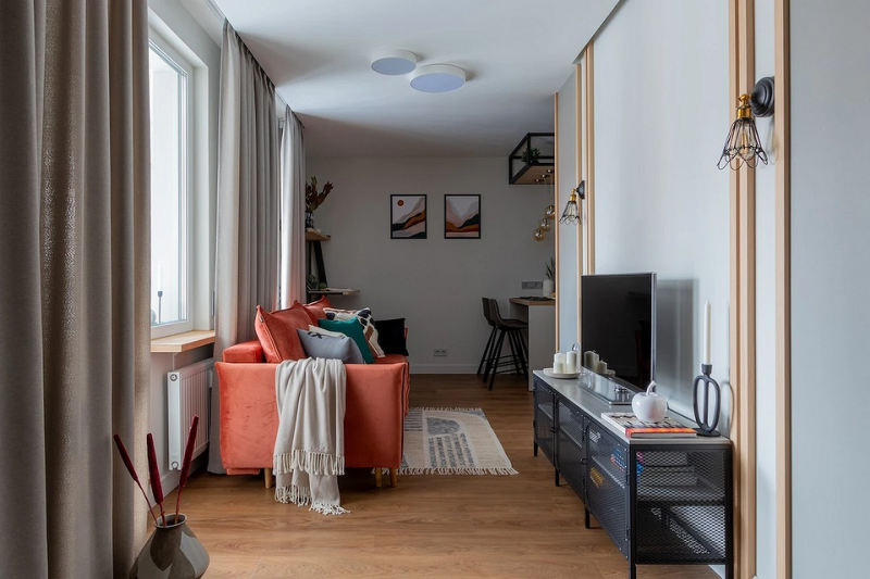 Кварцвиниловая плитка: плюсы и минусы, сравнение с другими материалами