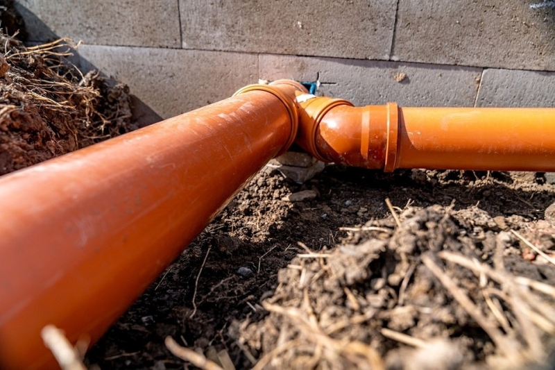 Запах канализации в туалете: 3 причины появления и эффективные способы борьбы с ним