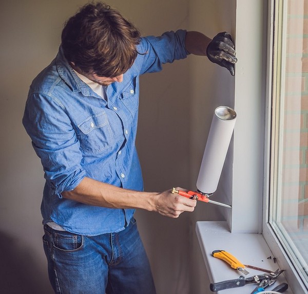 Как приклеить уголки на откосы: пошаговая инструкция