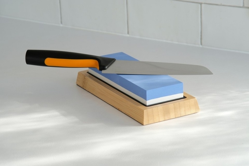 Как точить ножи на точильном камне: советы по выбору точила и пошаговая инструкция
