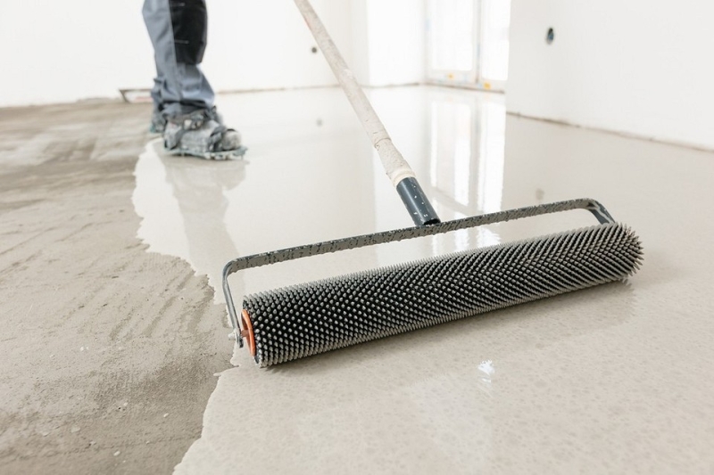 Как залить стяжку пола: советы по выбору материалов и пошаговая инструкция