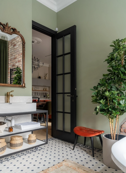 Красиво и практично: 8 классных интерьеров с плиткой на полу