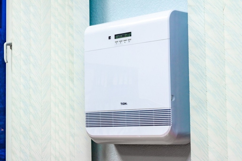 Как и какой бризер выбрать для своей квартиры: 7 основных критериев