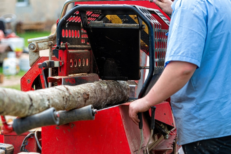Лучший дровокол: топ-10 моделей для дачи и частного дома