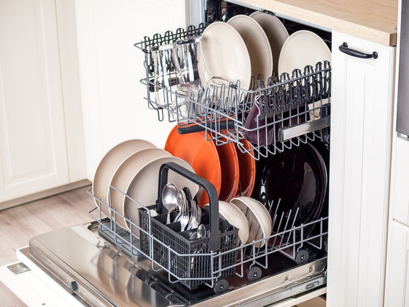 Посудомойка гудит: в чем причина и как решить проблему