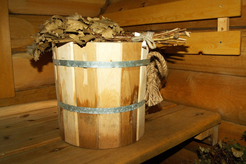 Как хранить веники для бани: подготовка и подходящие условия