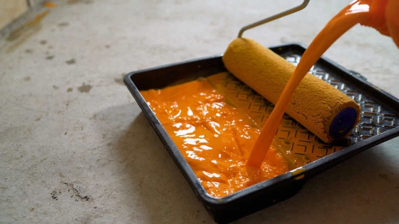 Как правильно красить валиком: инструкции и советы для разных поверхностей