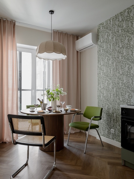 Как комбинировать обои: готовые схемы и идеи для каждой комнаты (73 фото)