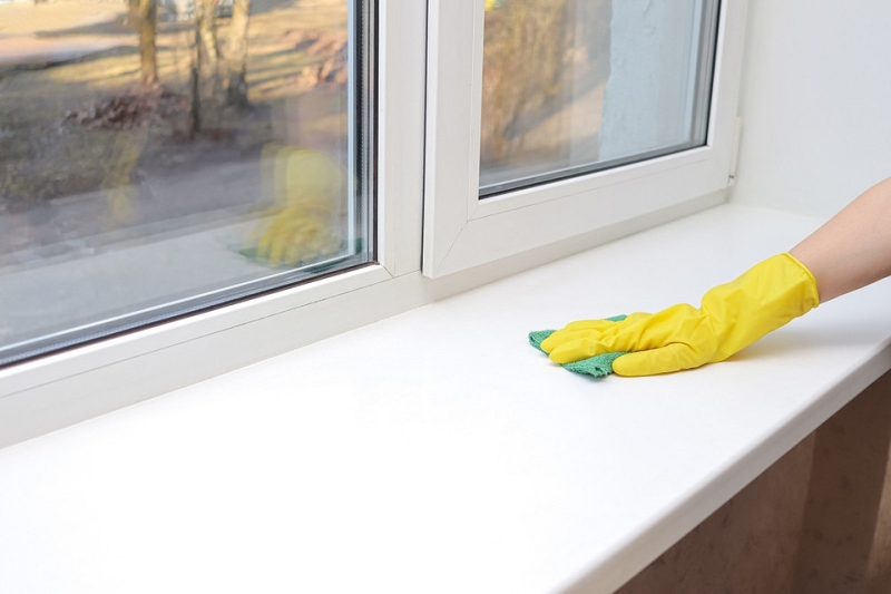 Замена пластикового подоконника своими руками: основные этапы