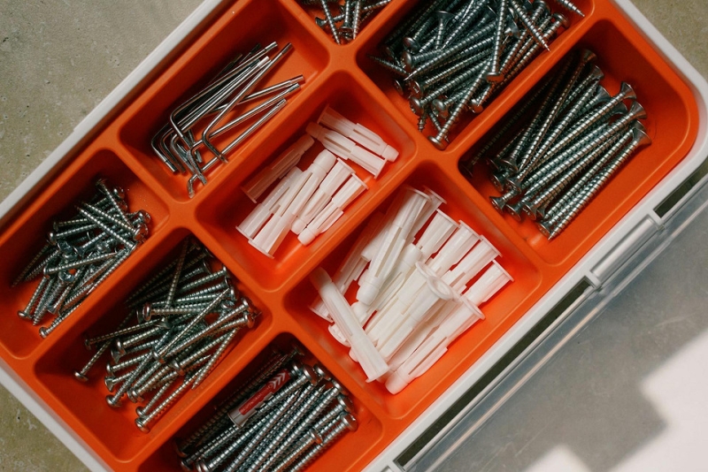 Как установить входную металлическую дверь своими руками: инструкция и советы