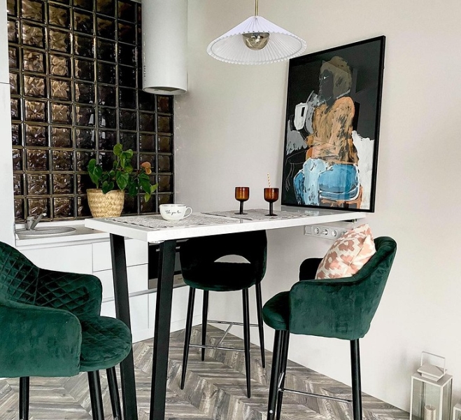 Стеклоблоки в интерьере: плюсы и минусы, варианты применения (93 фото)