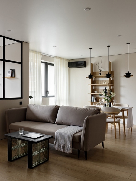 Стеклоблоки в интерьере: плюсы и минусы, варианты применения (93 фото)