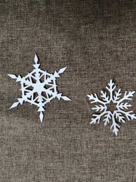 Вытынанки-2026: красивые идеи бумажного декора и готовые шаблоны (46 фото)